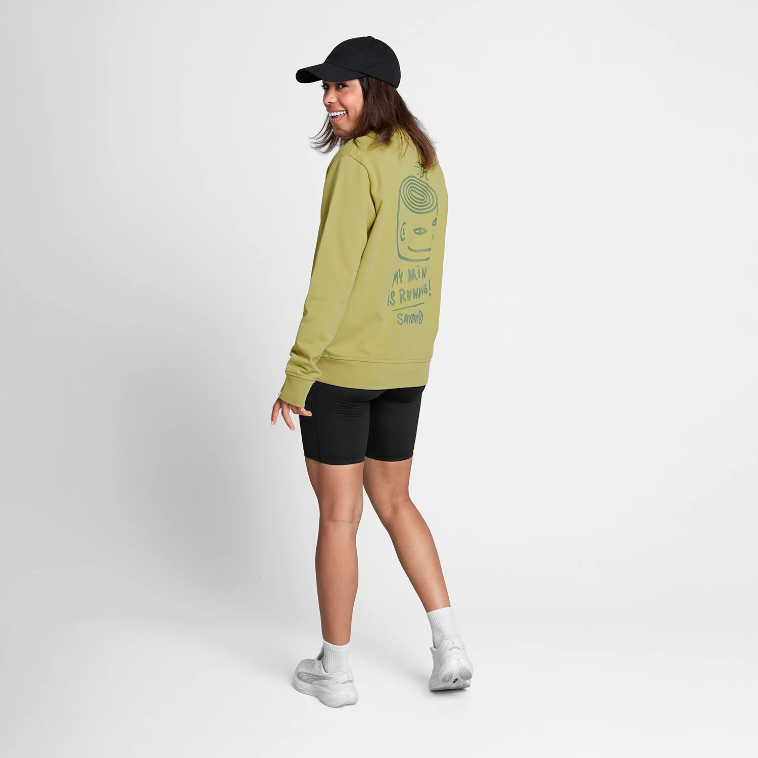 W Statement Everyday Crewneck - Image 3
